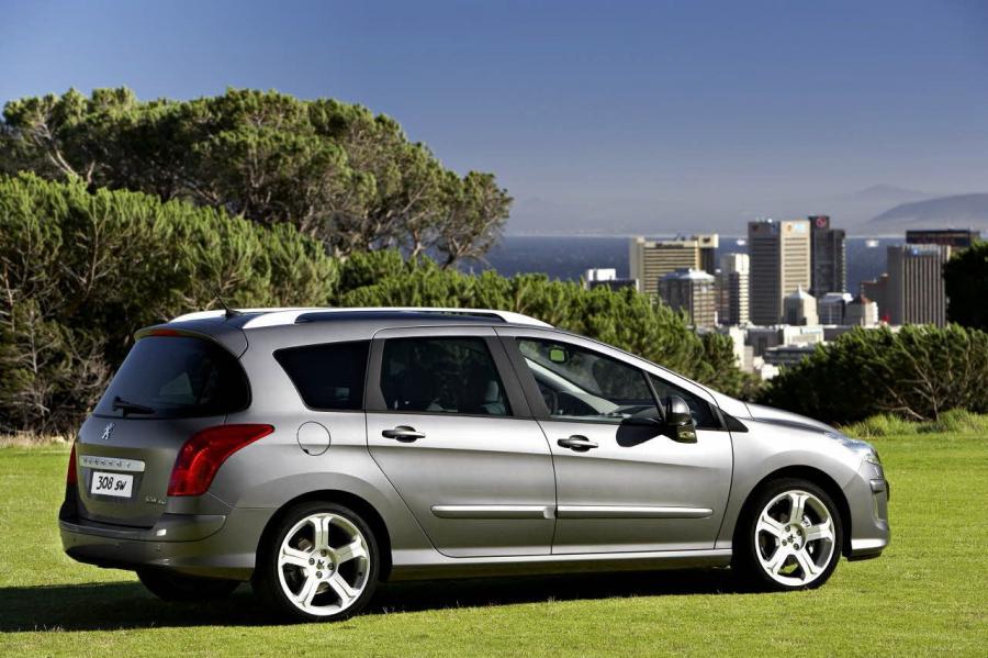  Peugeot 308 SW 2009 года  (фото 138 из 140)